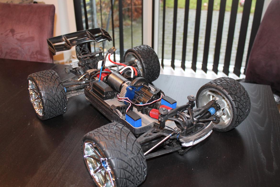 Off-Roader E-revo Brushless Edition billede 14