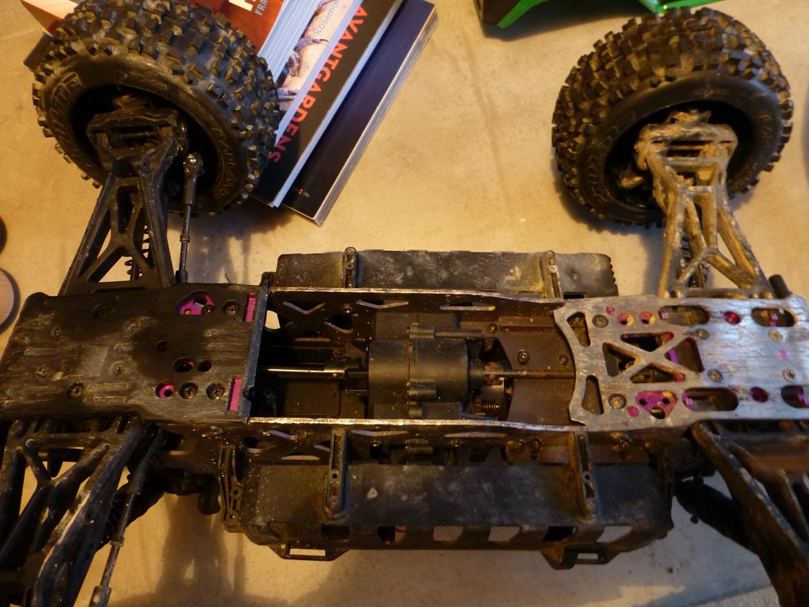 Off-Roader hpi savage flux hp---the big one billede 10