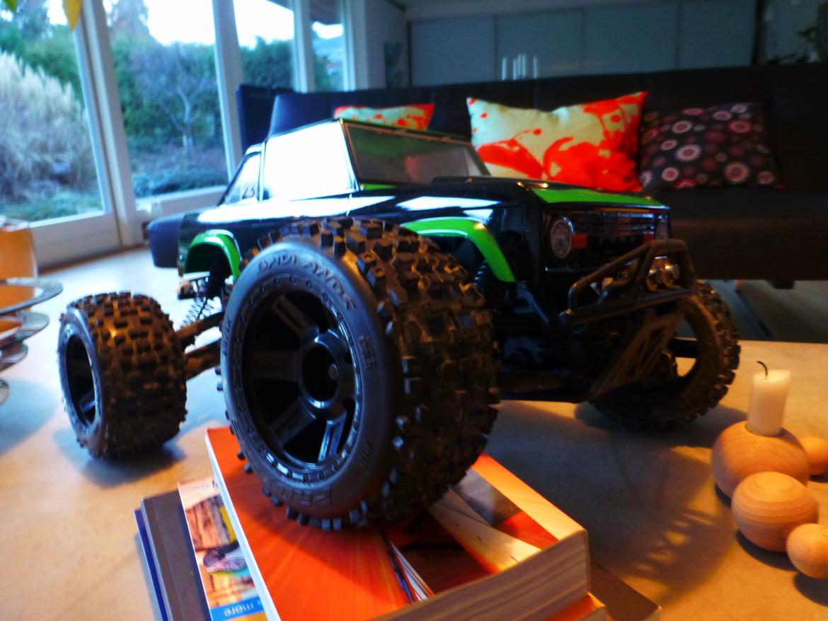 Off-Roader hpi savage flux hp---the big one billede 1