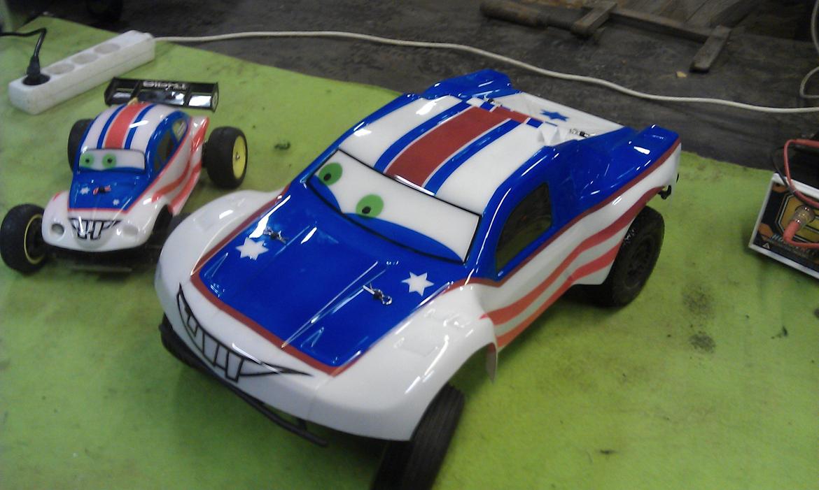 Off-Roader Team losi TLR XXX-SCT - Nyt SC karos til bilen - Fra Cars - Bumle den barske :-) billede 1