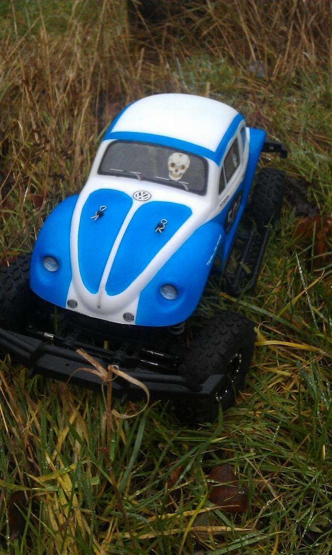 Off-Roader Axial SCX 10 Dingo Kit - Havde ikke fået mit eget karos færdigt. Så måtte låne min far´s karos billede 11