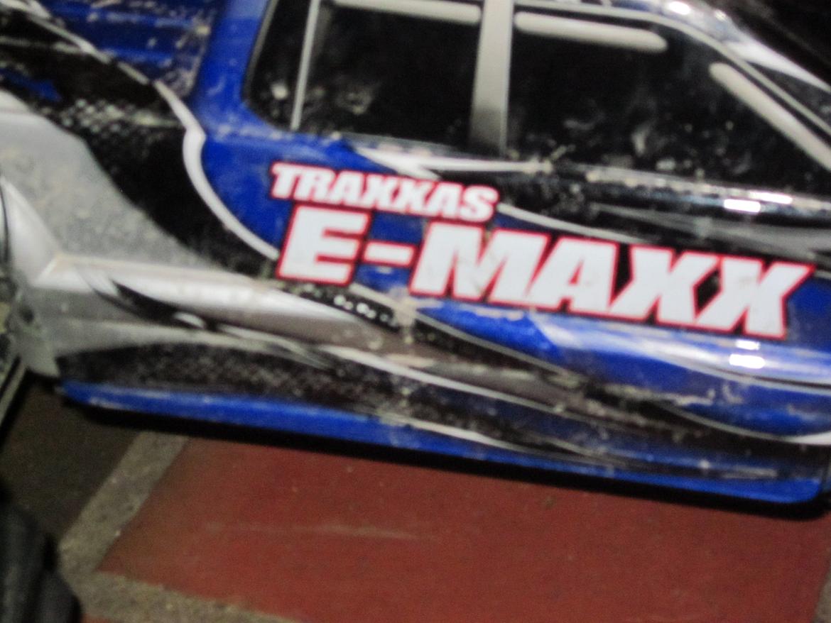 Bil Traxxas E-Maxx billede 8