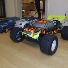 Buggy Buggy Truck hong nor 1/8 X1-CRT