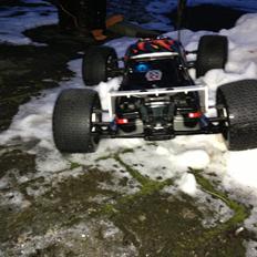 Off-Roader Hong Nor X1-crt