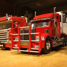 Lastbiler | Knight Hauler