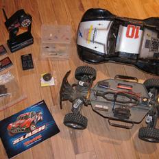 Off-Roader Traxxas Slash 2WD