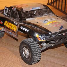 Off-Roader Traxxas Slash 2WD