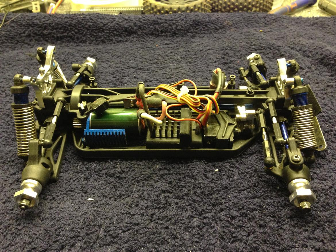 Buggy Team Associated RC18B billede 4