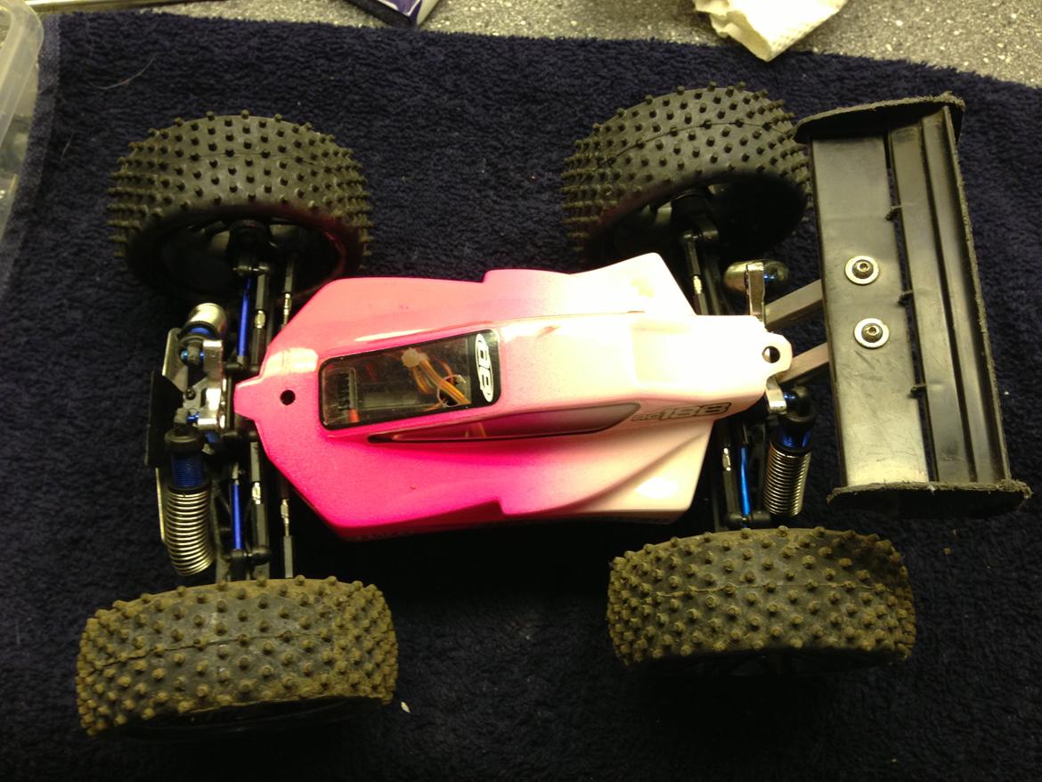 Buggy Team Associated RC18B billede 11