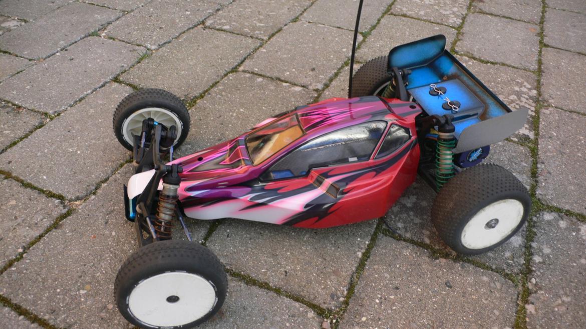 Buggy Team Associated RC10 B4 FT billede 5