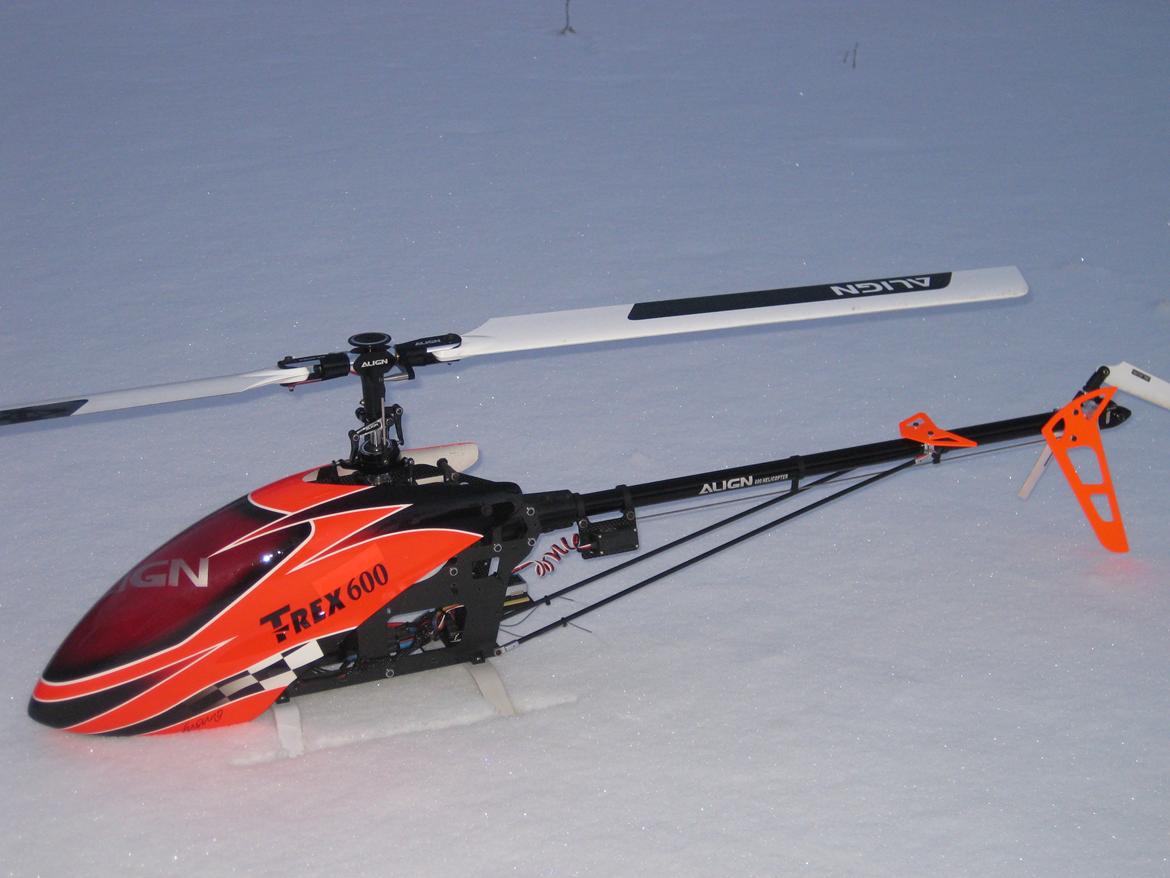 Helikopter T-REX 600 ESP 3GX (solgt) billede 1