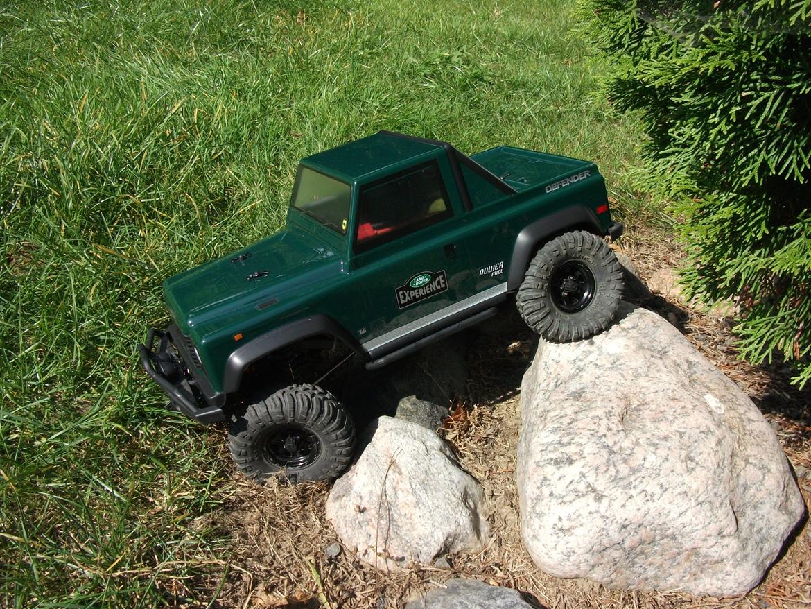 Off-Roader Axial SCX 10 Hilux / Dingo / Defender 90 billede 17