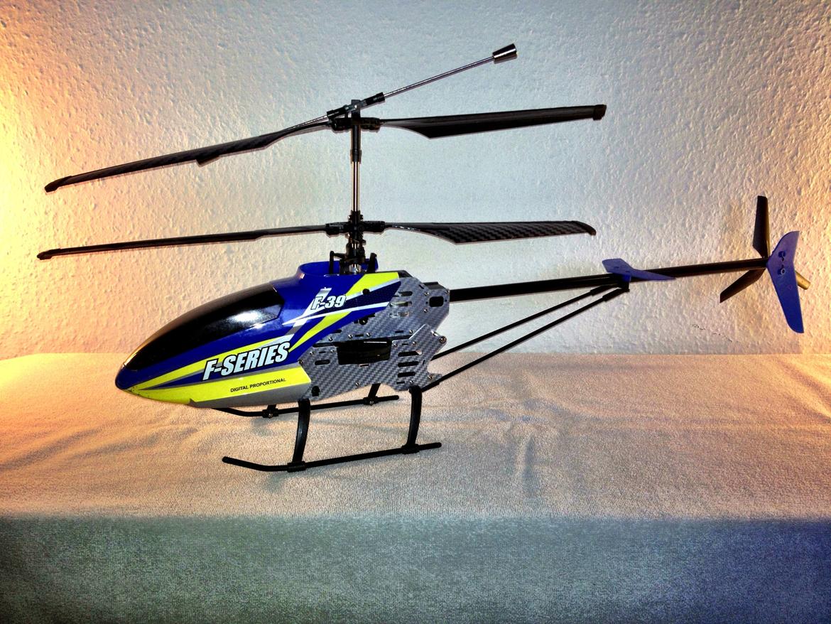 Helikopter F39 Buzzard [Solgt] billede 2