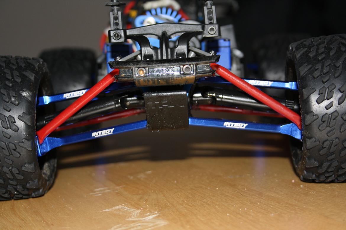 Off-Roader E-REVO  vxl billede 15