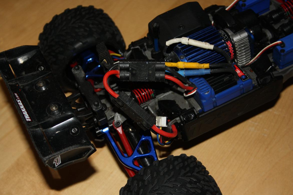 Off-Roader E-REVO  vxl billede 20