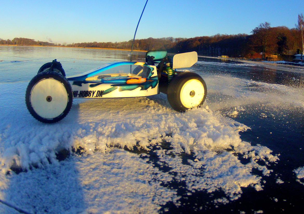 Buggy Team Associated RC10 B4 FT billede 9