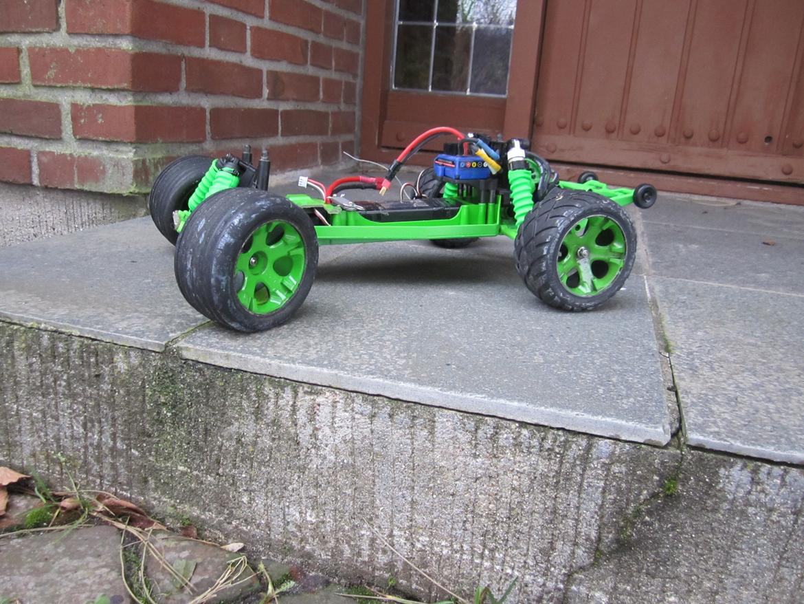 Buggy Traxxas Rustler VXL*Monster Energy Edition* billede 3