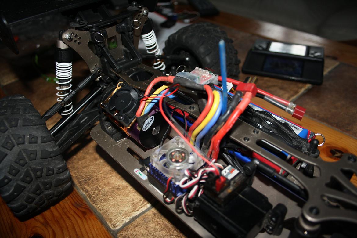 Off-Roader Stealth X09 Truggy Brushless billede 5