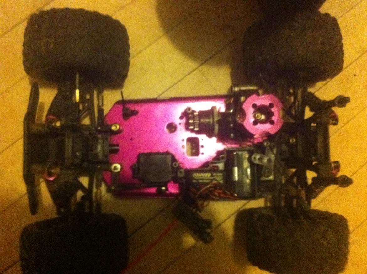 Off-Roader HSP Hi-Speed Gladiator - klar til at blive samlet så snart de 2 tandhjul til gearingen kommer med posten. billede 6