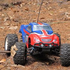 Off-Roader LRP S10 blast MT