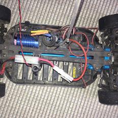 Bil Tamiya (Nissan GT/R)