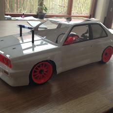 Bil Tamiya TT01D E30 M3