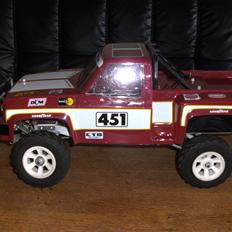Off-Roader kyosho chevy 4x4 stepside graupner robbe datsun