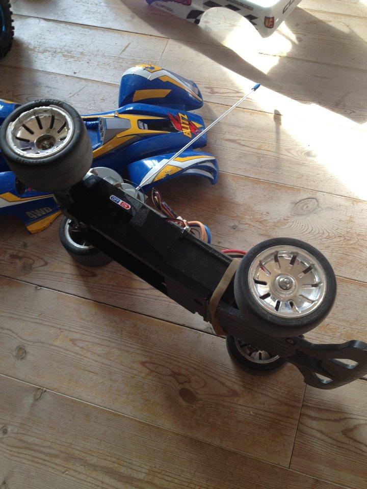 Bil tamiya thunderblitz onroad billede 6
