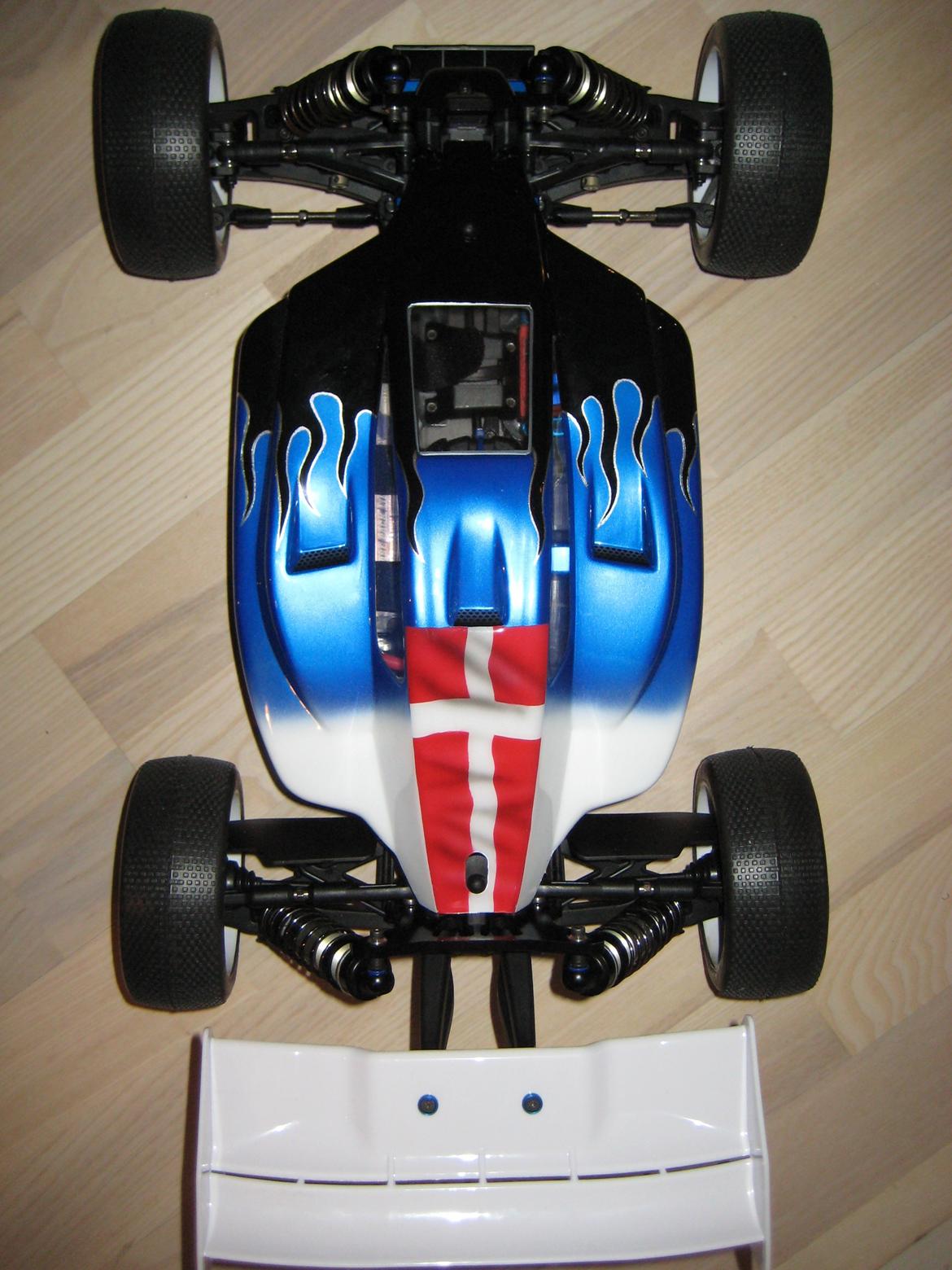 Buggy Team Associated RC8Be FT billede 7