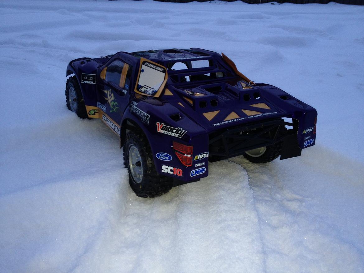 Bil Associated SC10 4x4 billede 1