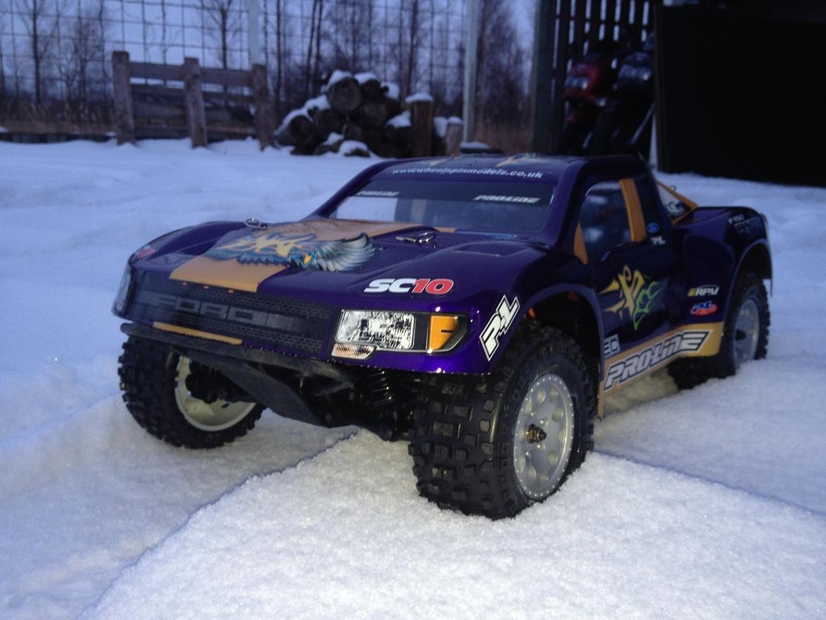 Bil Associated SC10 4x4 billede 2