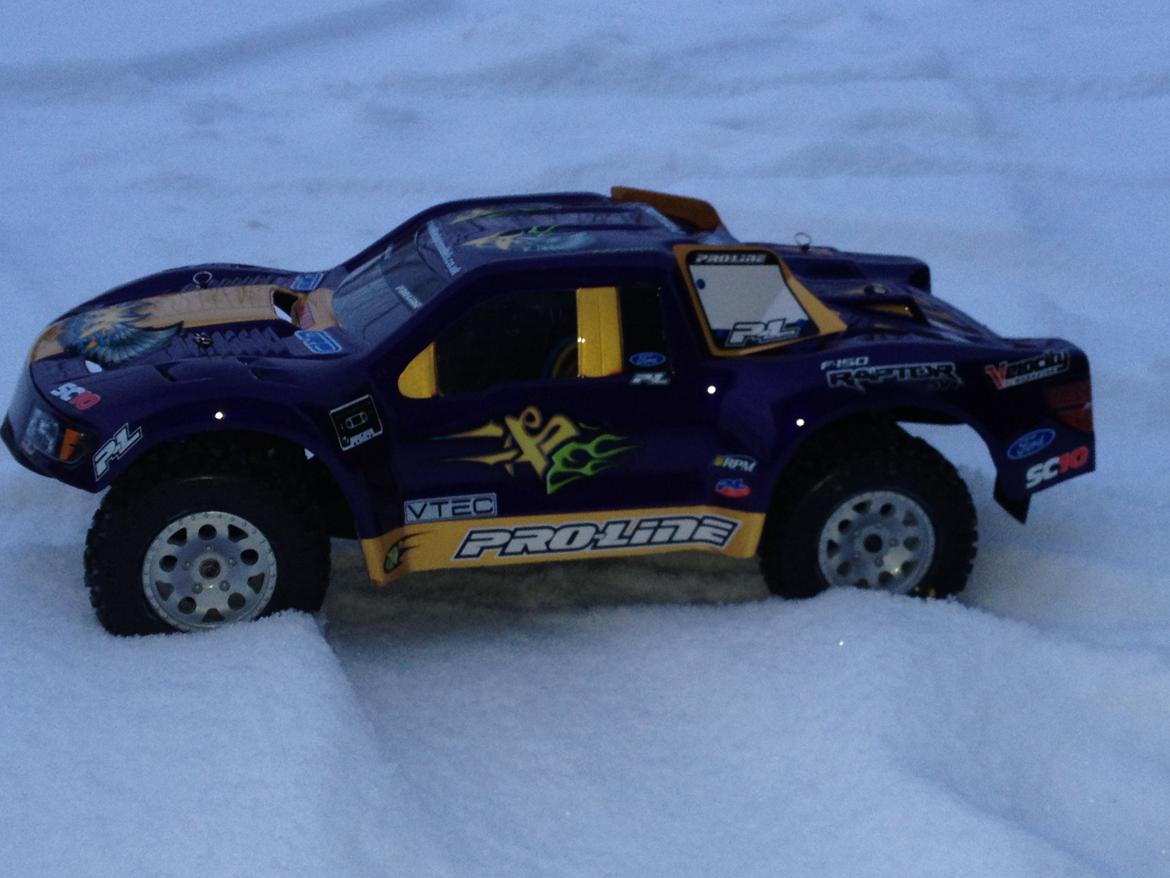 Bil Associated SC10 4x4 billede 5