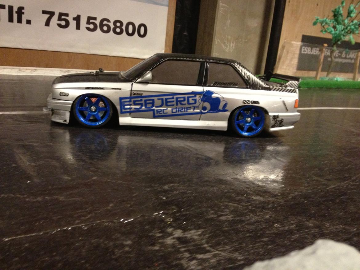 Bil Tamiya TT-01E Solgt billede 16