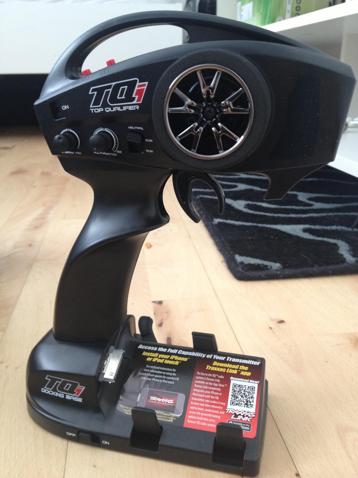 Off-Roader traxxas e-maxx brushless edition billede 6