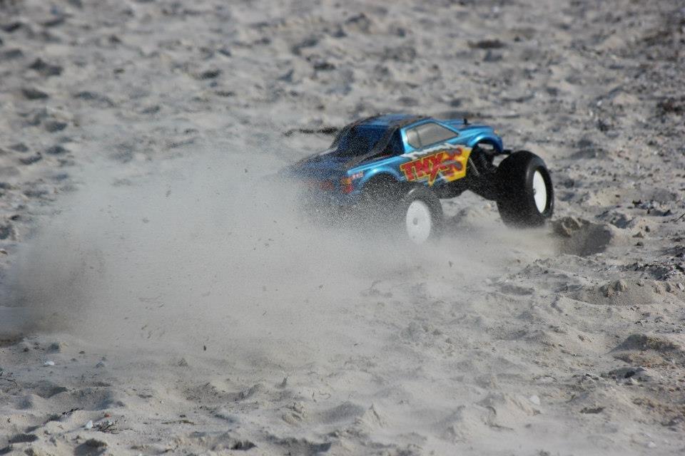 Off-Roader TNX Brushless billede 1