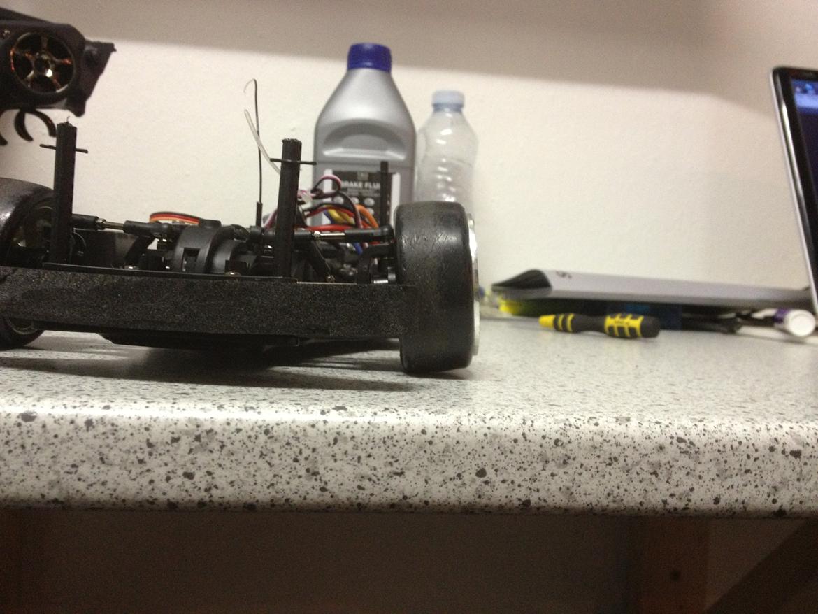 Bil Tamiya TA-06 SOLGT billede 6