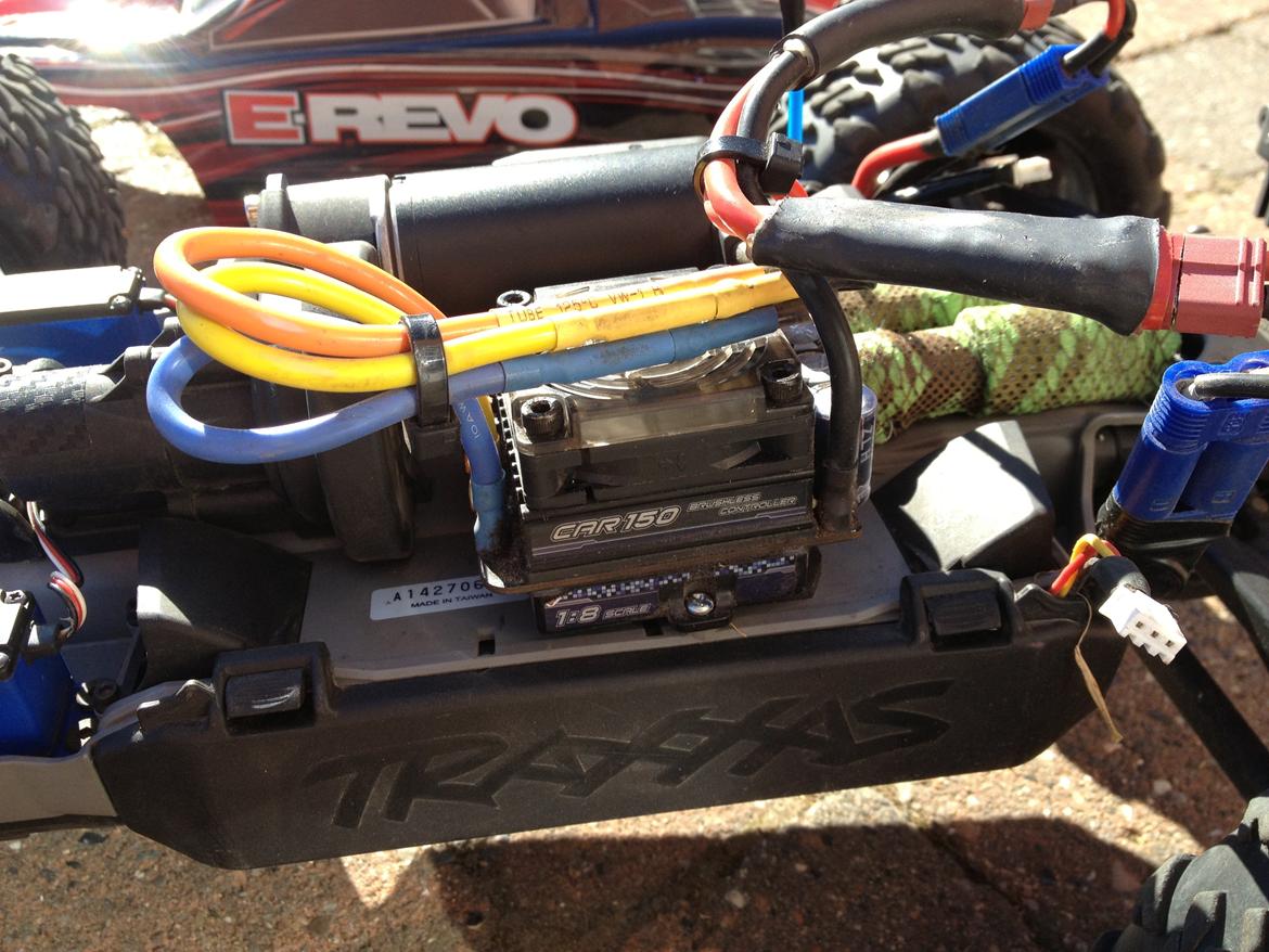 Bil Traxxas E-revo 1/10 brushless billede 10