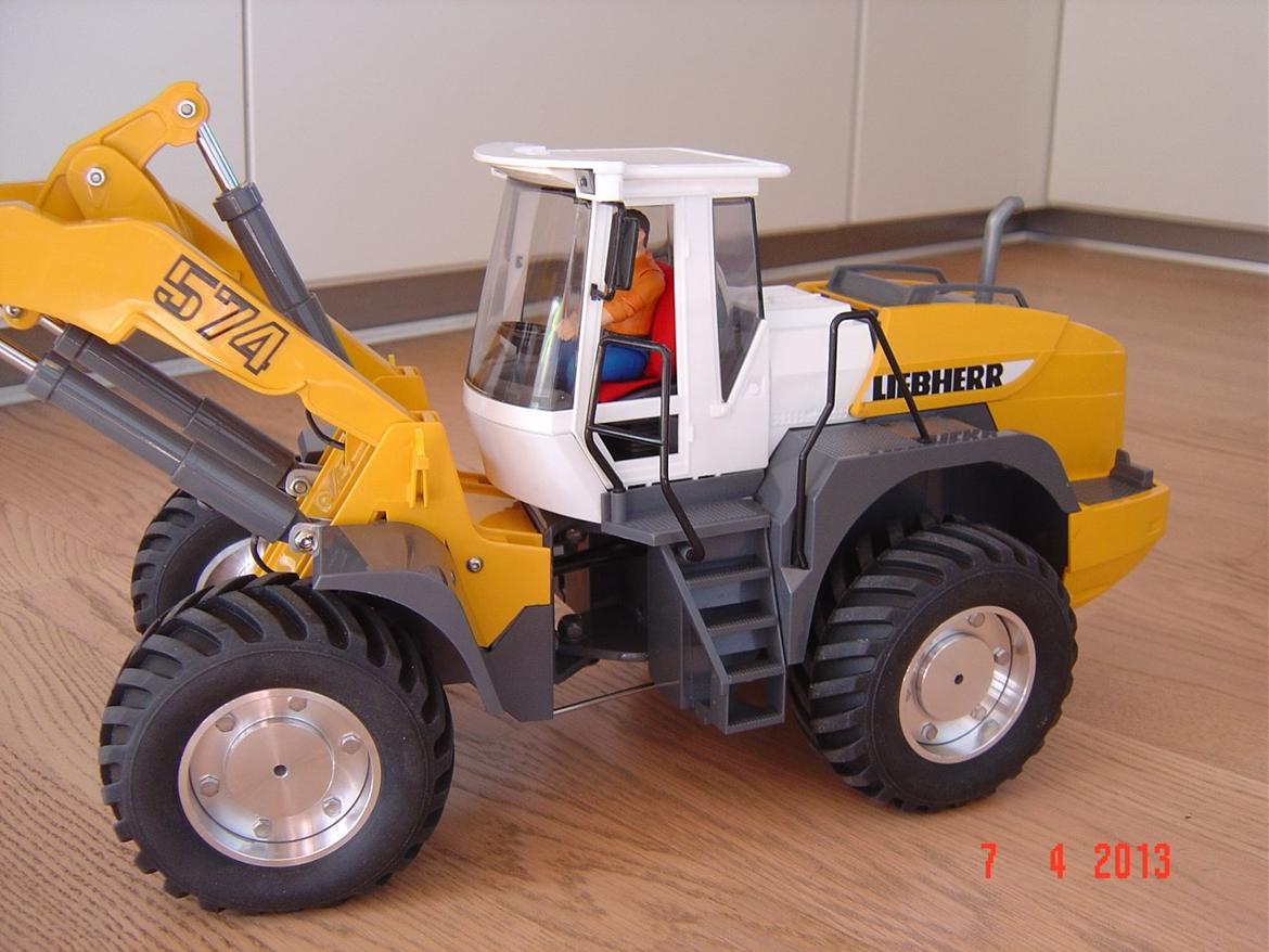 Maskiner CTI Bruder LIEBHERR 574 (SOLGT) billede 24