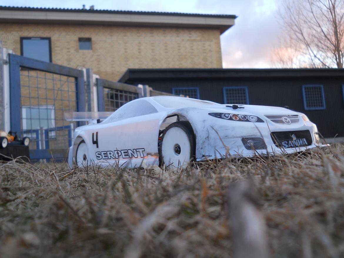 Bil Serpent s411 TE billede 2