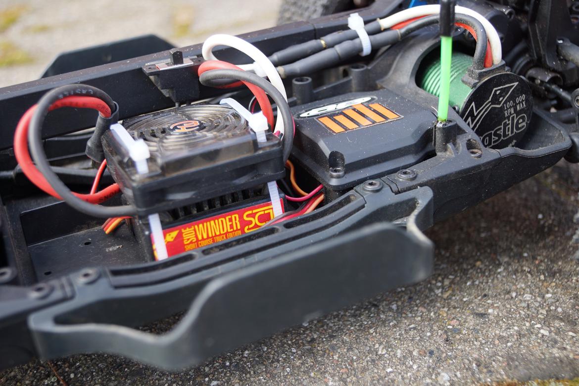 Bil Team Associated SC10 4x4 billede 13