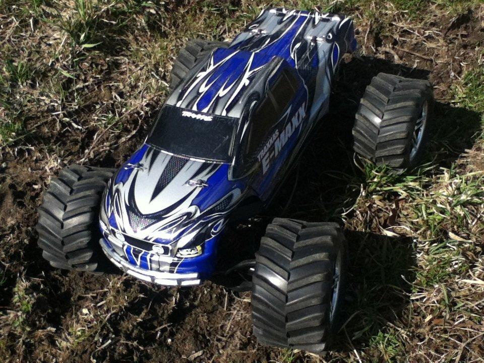 Bil Traxxas E-Maxx billede 9