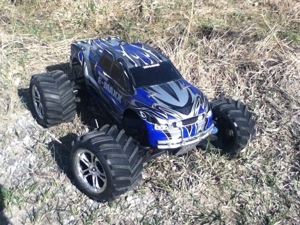 Bil Traxxas E-Maxx billede 10