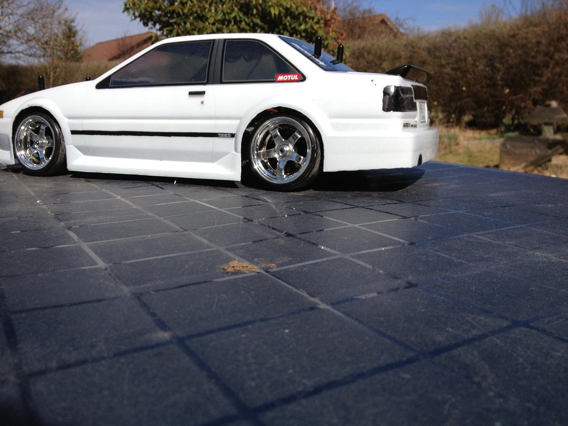 Bil Tamiya TA-06 SOLGT billede 16