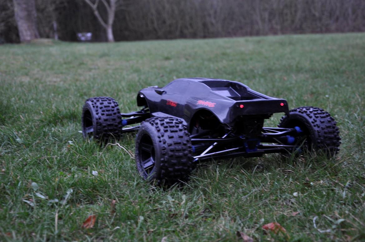 Off-Roader E-Revo Brushless 1:8 billede 3