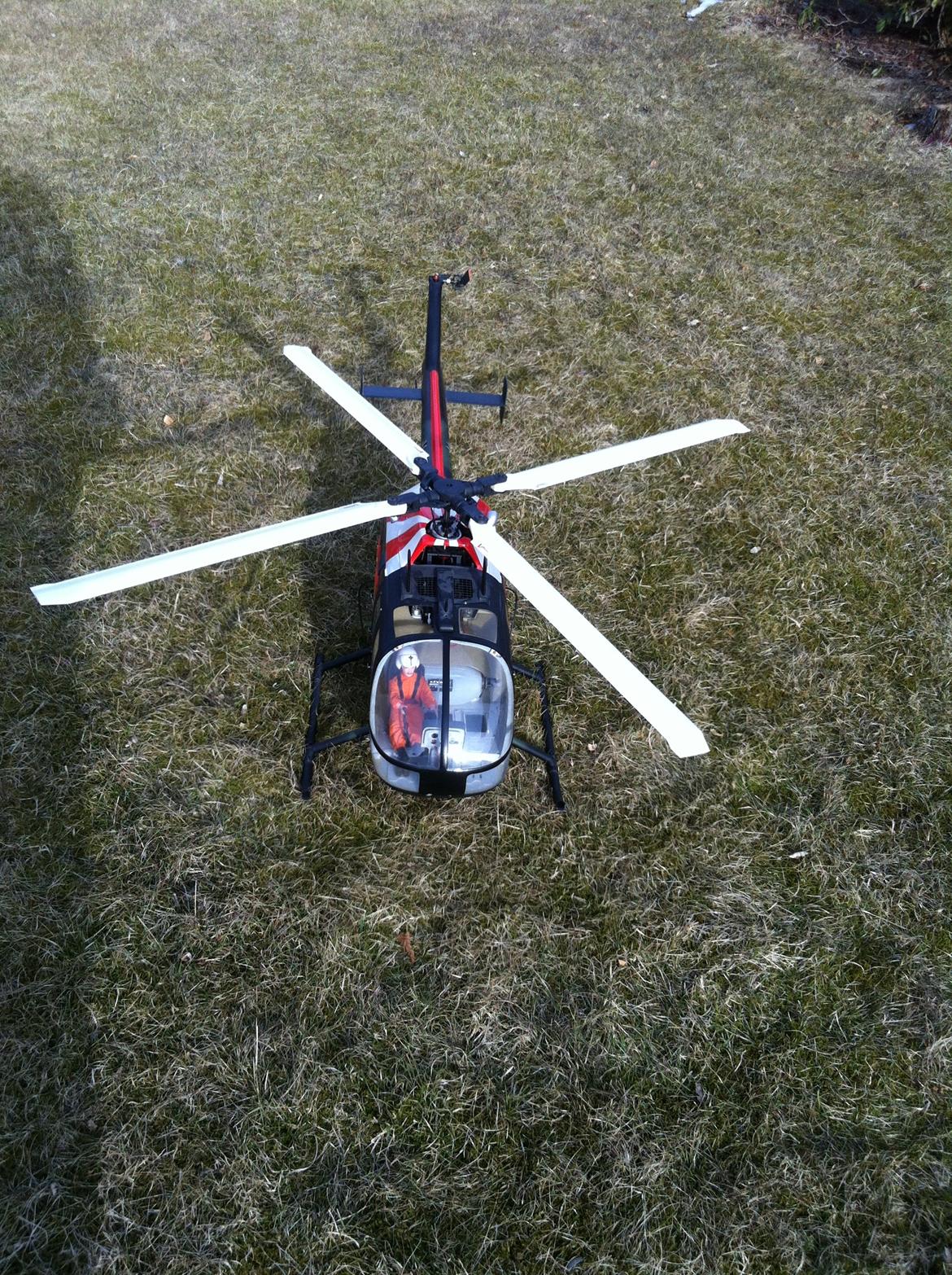 Helikopter BO-105 mil. graupner  billede 2