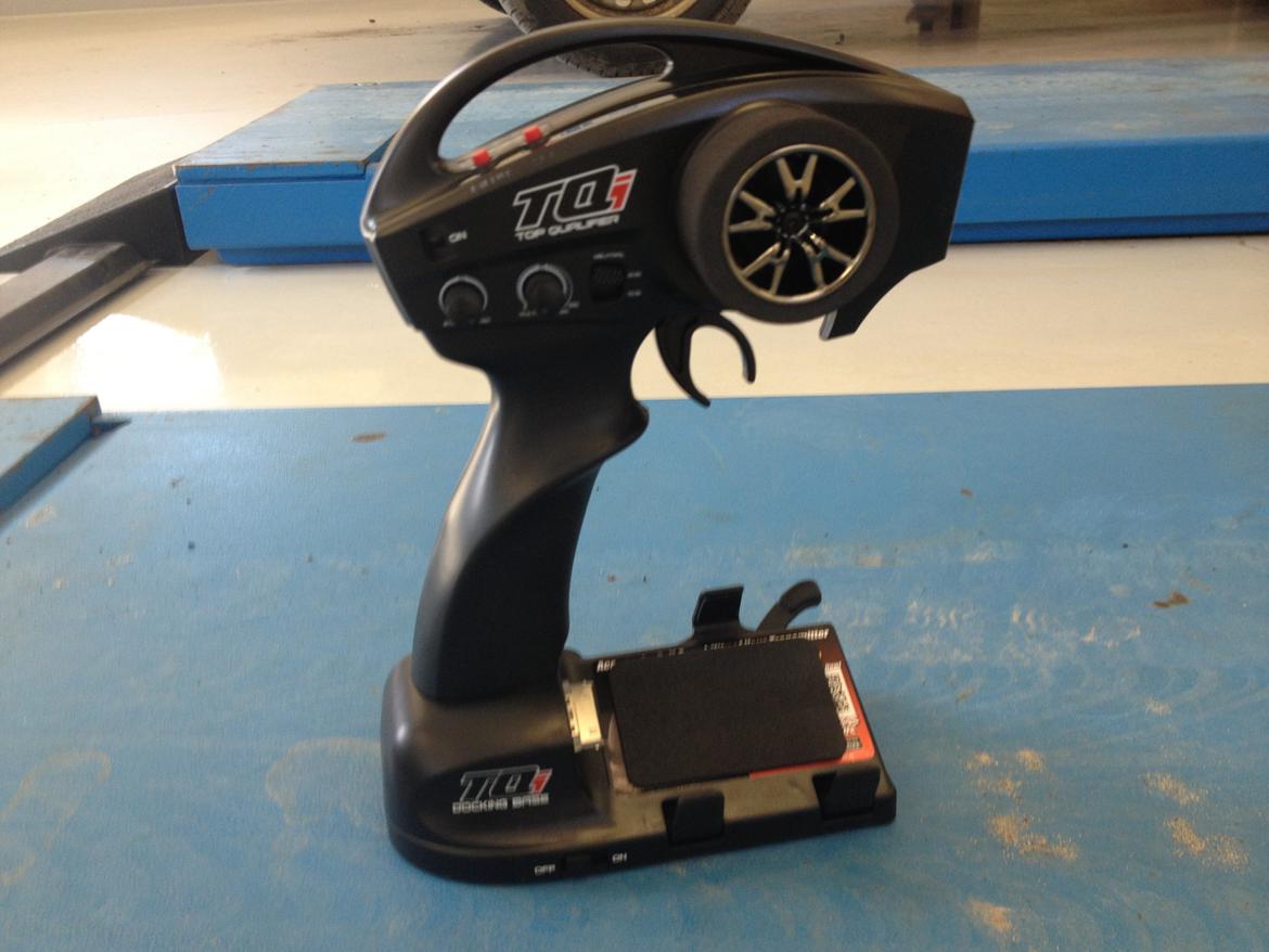 Bil Traxxas E-revo 1/10 brushless billede 18