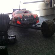 Bil HPI Firestorm 10t (Stadium Truck)