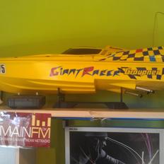 Båd Graupner Giant Racer