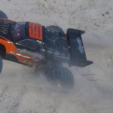 Bil Stealth X09 Truggy Brushless 2.4GHz (SOLGT)