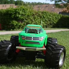 Bil kyosho giga chrusher